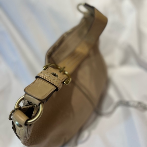 Coach Beige Leather Hobo Bag - Picture 3 of 6
